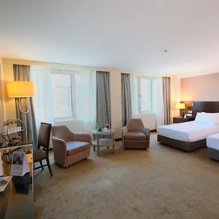 Ξενοδοχείο Dedeman 5*