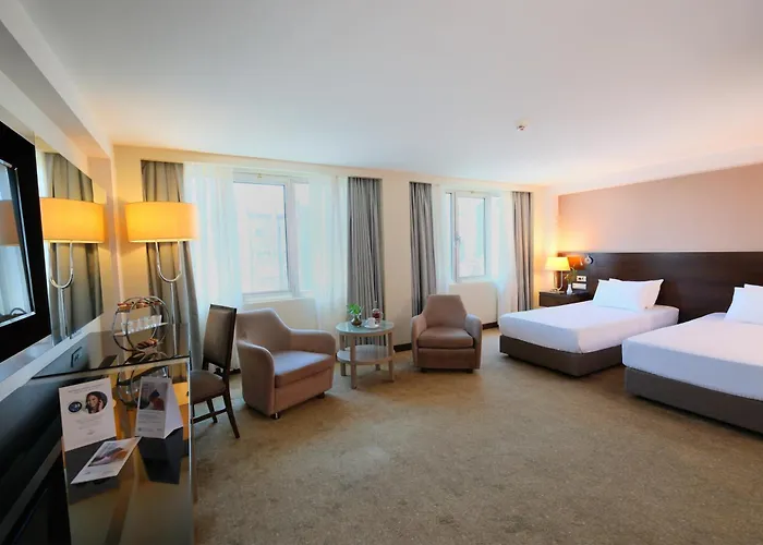 Отель Dedeman 5*