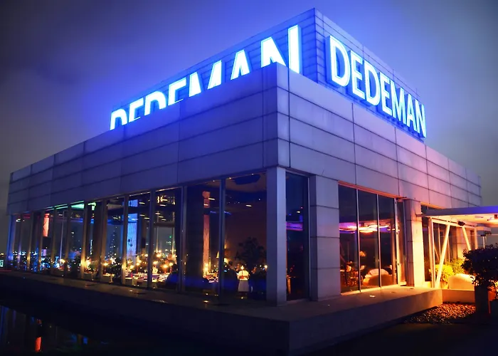 Dedeman Стамбул