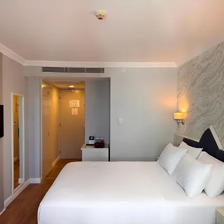 Dedeman Hotel