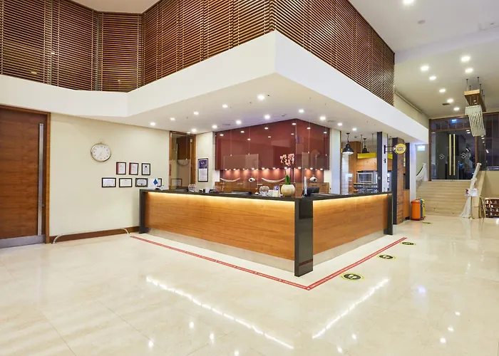 Otel Dedeman İstanbul